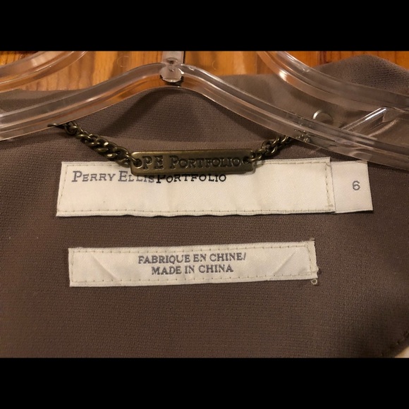 Perry Ellis women’s trench coat - Picture 5 of 6